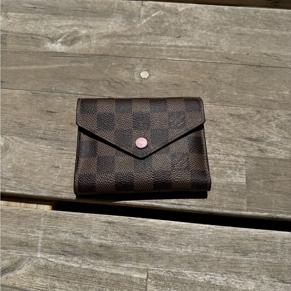 Authentic Louis Vuitton Tri Fold Wallet